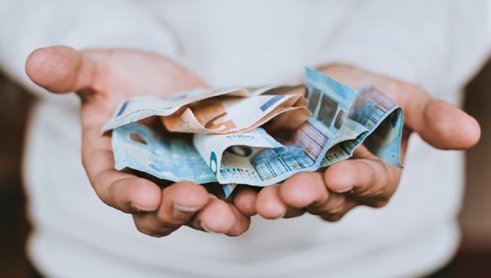 Bie numri i familjeve perfituese nga skema sociale ne Kosove